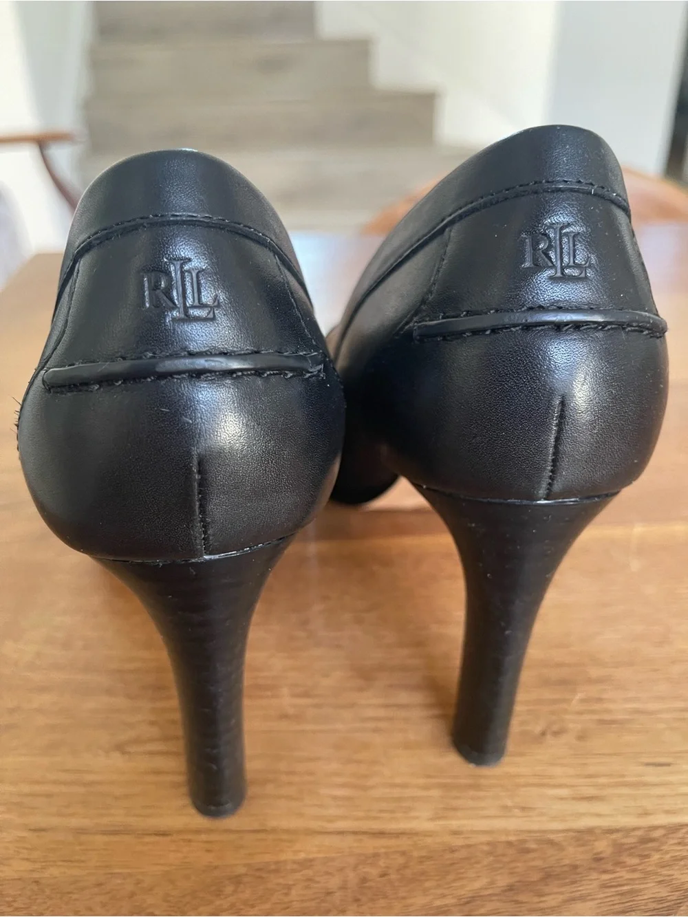 Ralph Lauren Black Leather Chain-Trim Pump 8